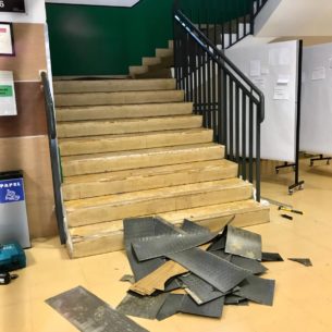 AISLAMIENTO ACÚSTICO DE ESCALERA EN COLEGIO