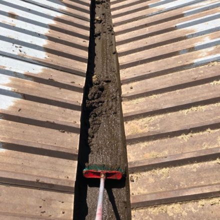 Impermeabilización de cubiertas y canales metálicas