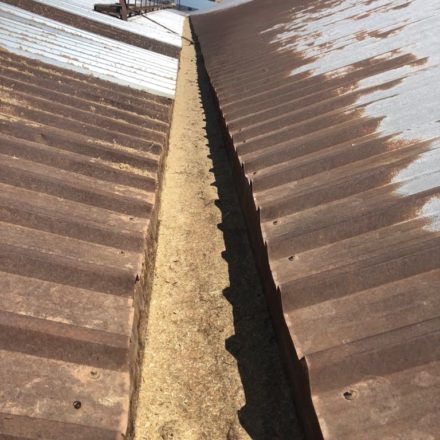 Impermeabilización de cubiertas y canales metálicas