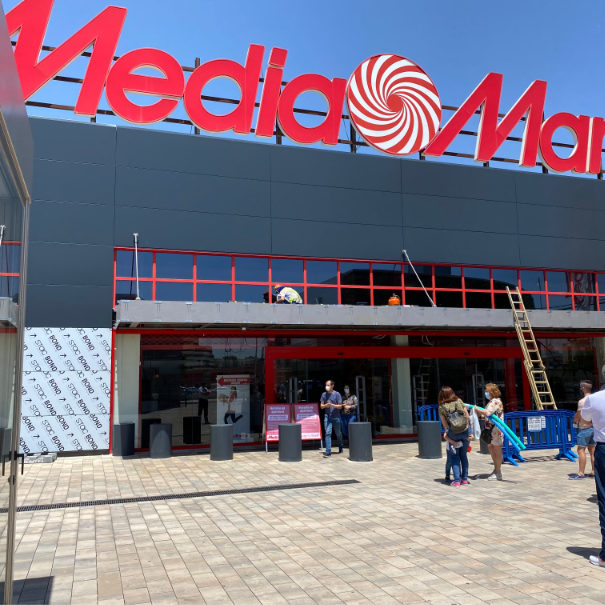 Rehabilitación de la marquesina de Mediamarkt Albacete