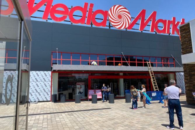 Rehabilitación de la marquesina de Mediamarkt Albacete