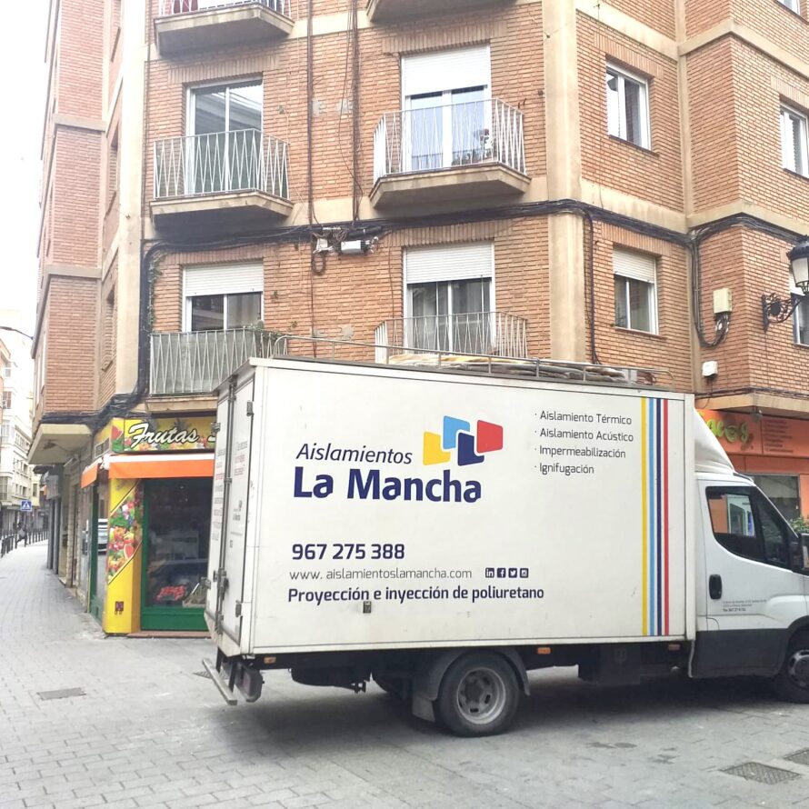 Aislamiento térmico en paredes exteriores Aislamientos La Mancha