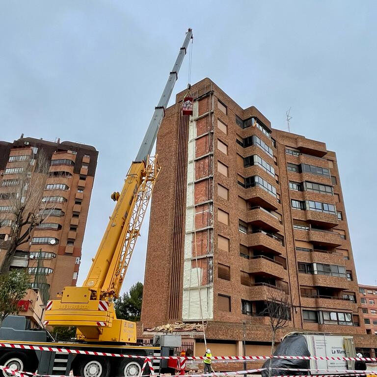 Sellado de fachada edificio Albacete