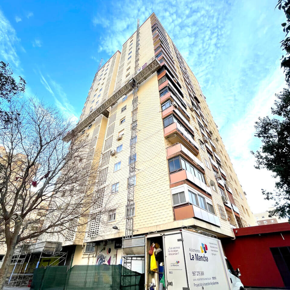 Aislamiento con inyección de poliuretano