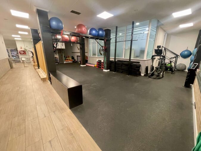 Aislamiento del suelo de un gimnasio