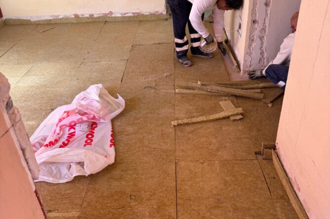 AISLAMOS EL SUELO DE UNA VIVIENDA IMPACTO Y AÉREO BAJO CONTROL